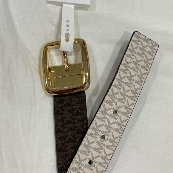 MICHAEL Michael Kors Accessories - 🆕 MICHAEL KORS reversible belt